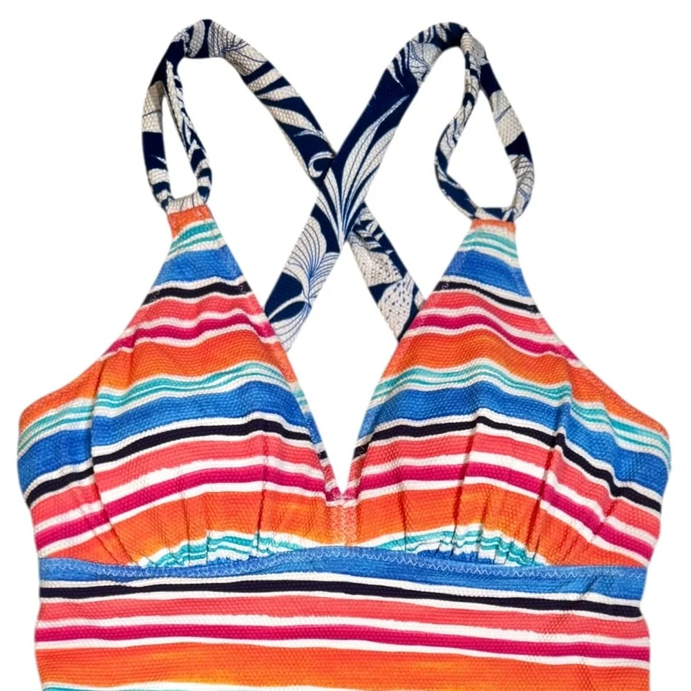 Tommy Bahama Island Cays Blooms Reversible Crossback Tankini Top